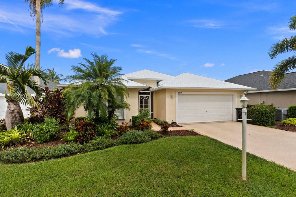 Photo of 549 SW Sundance Trail, Port Saint Lucie, FL 34953 (MLS # R10916412)