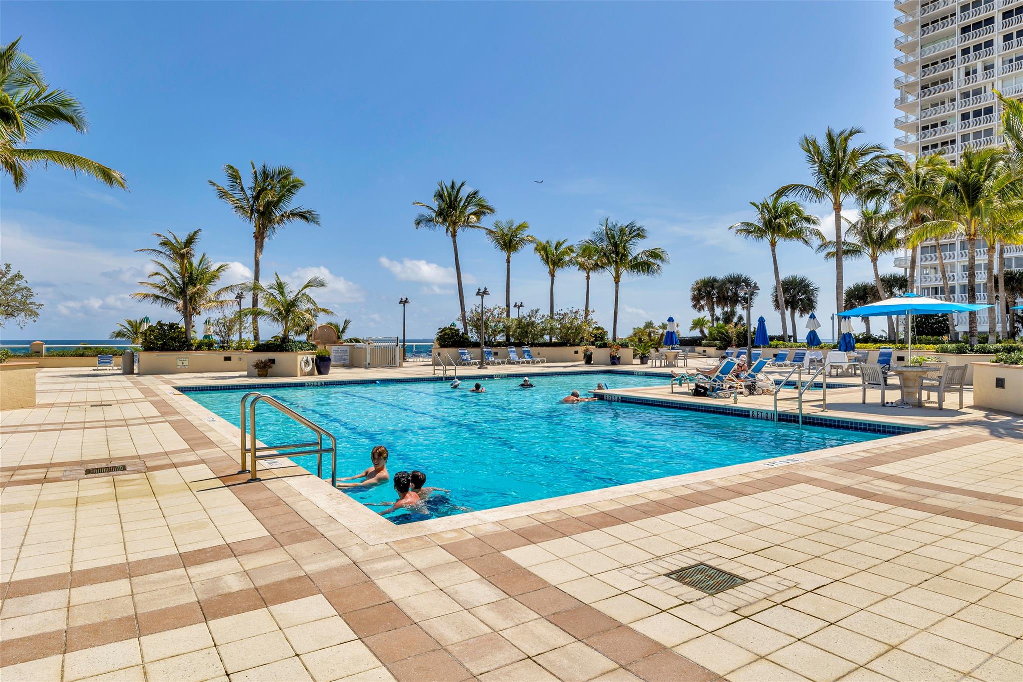 Point of Americas - Residential