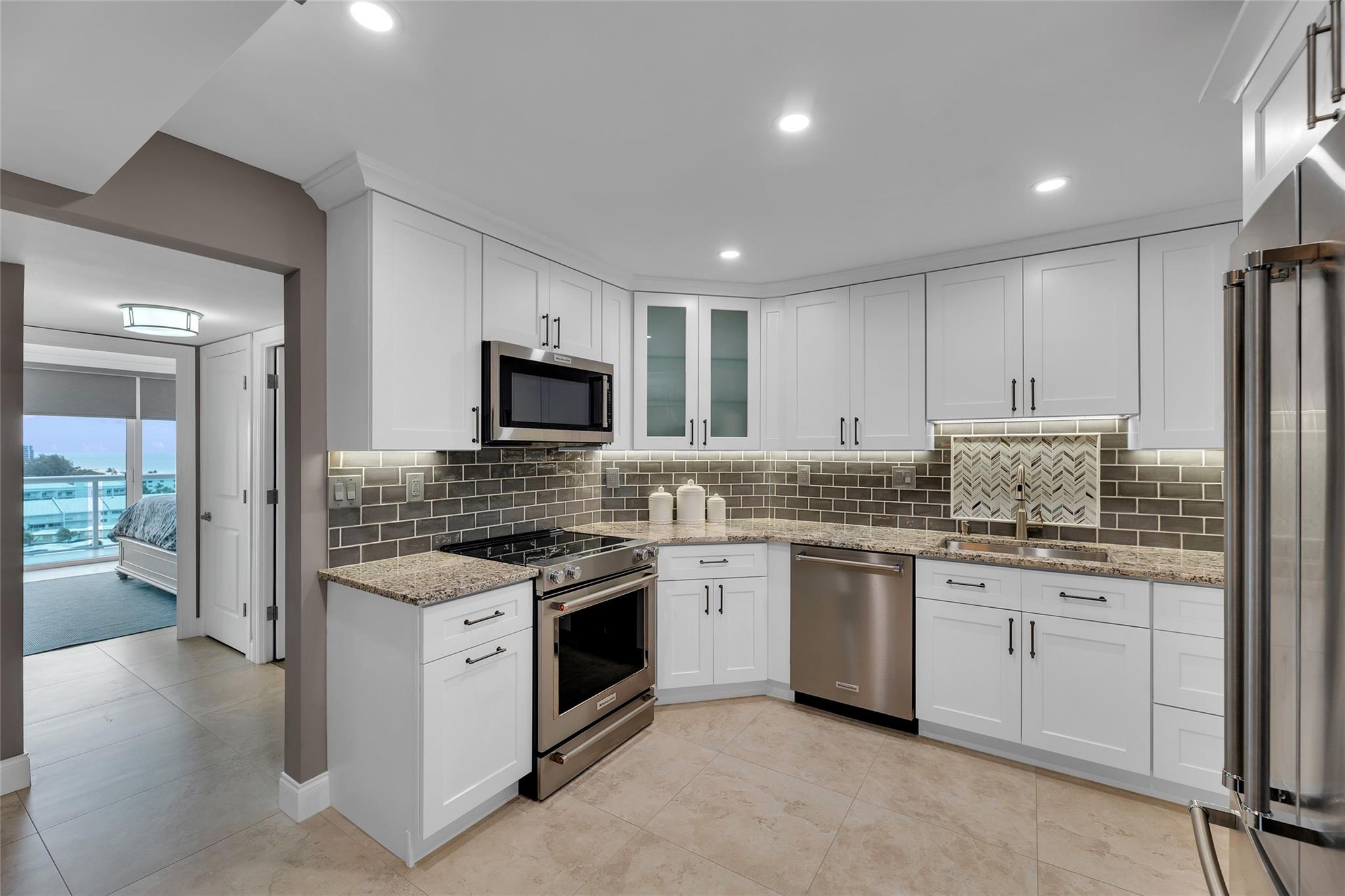 Point of Americas - Residential