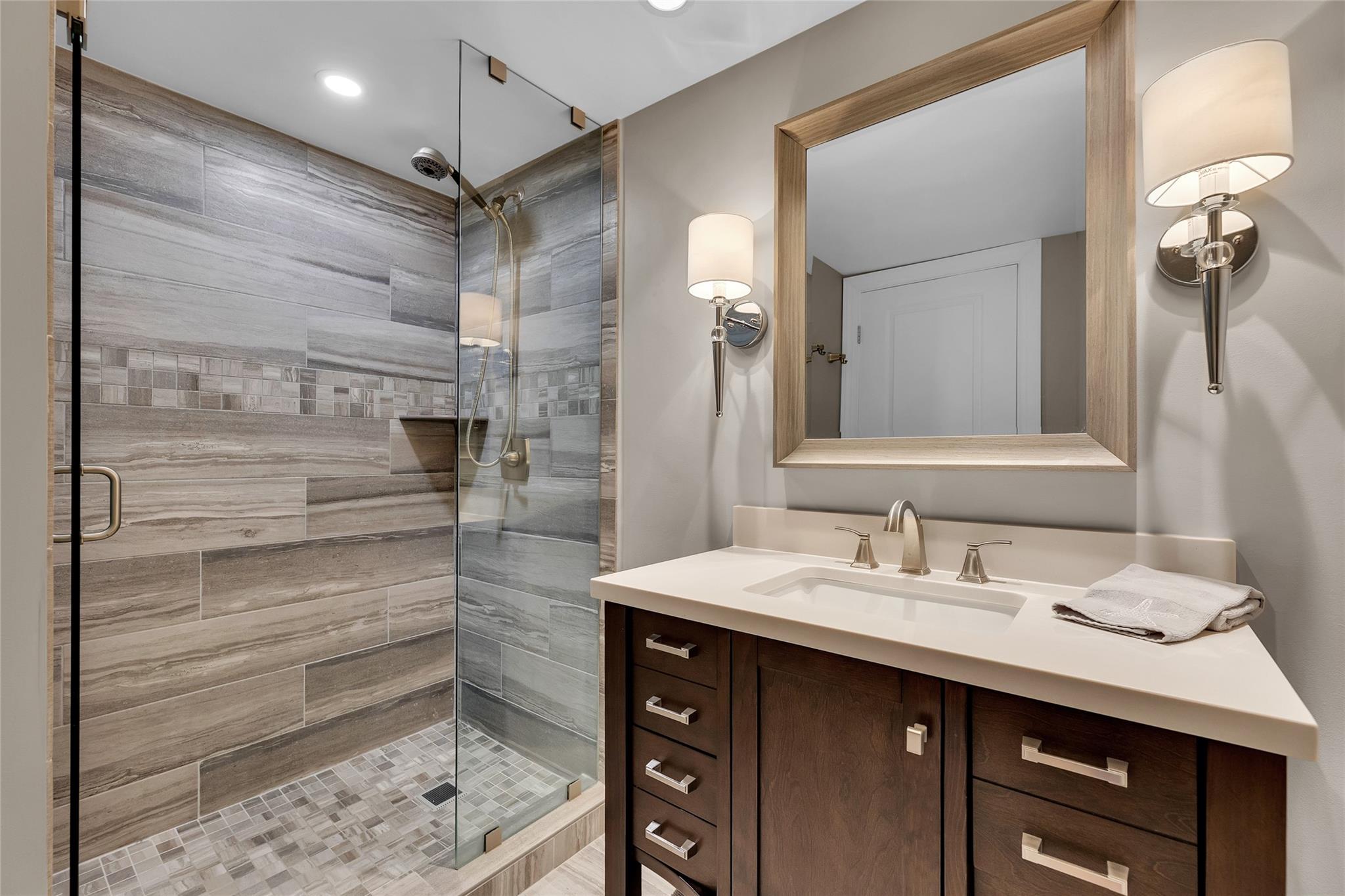 Point of Americas - Residential