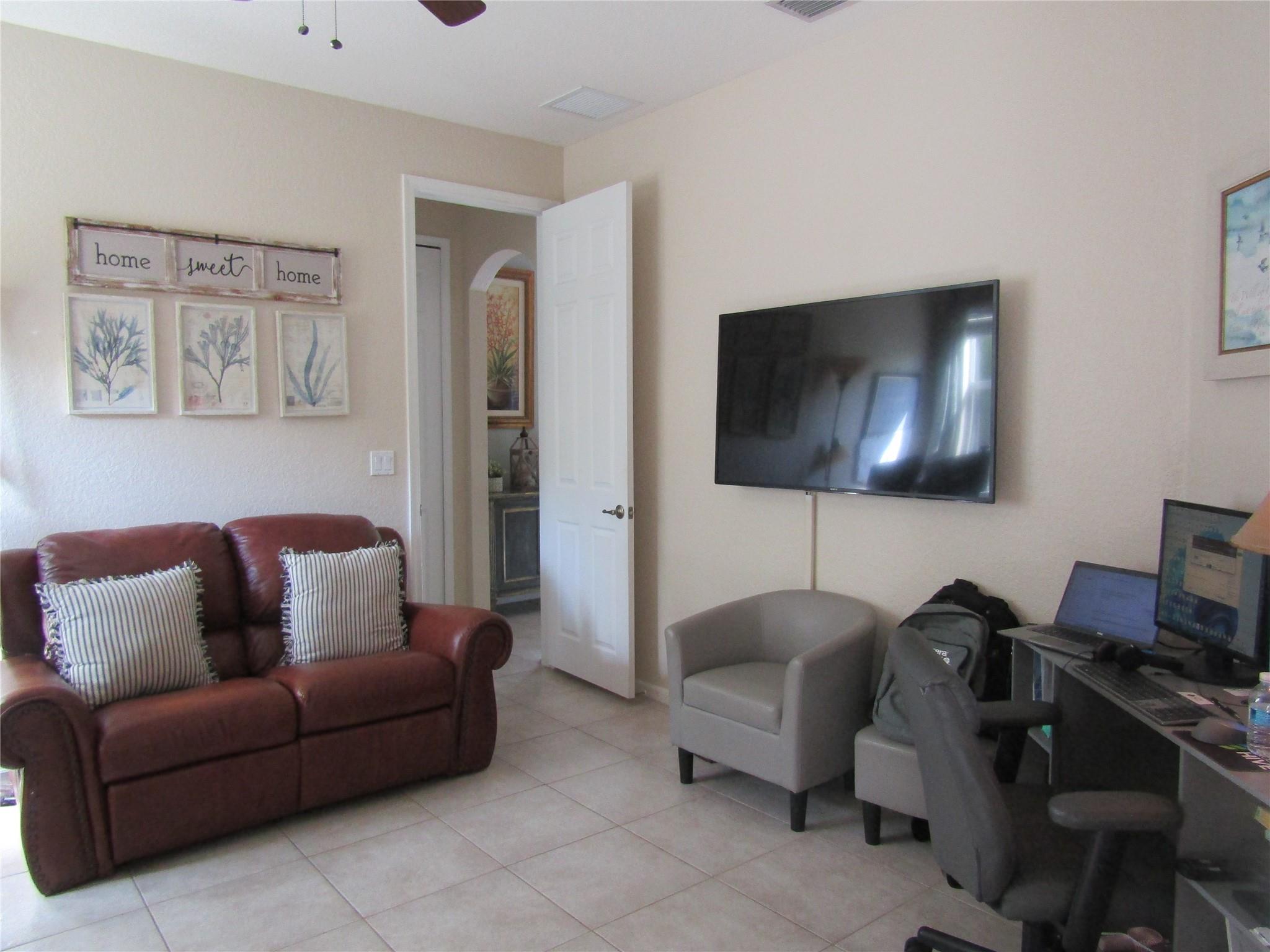 Pastelle - The Oaks - Residential Lease