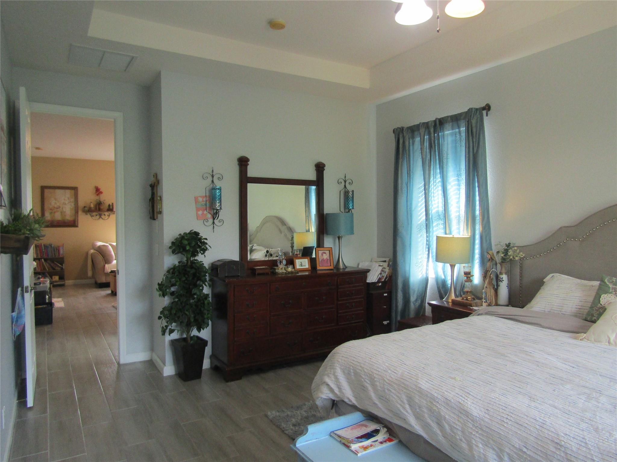 Pastelle - The Oaks - Residential Lease