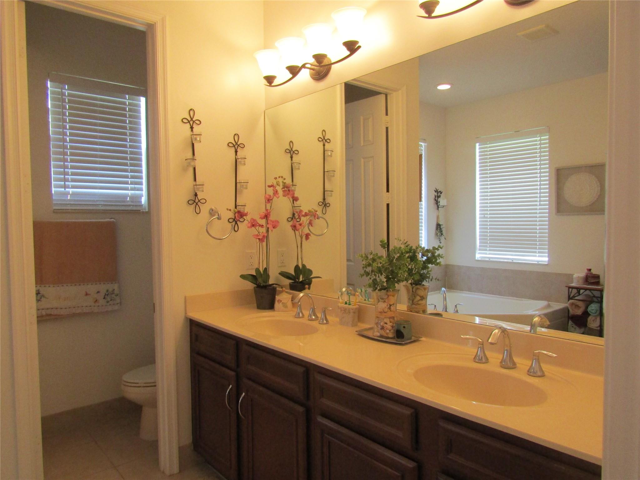 Pastelle - The Oaks - Residential Lease