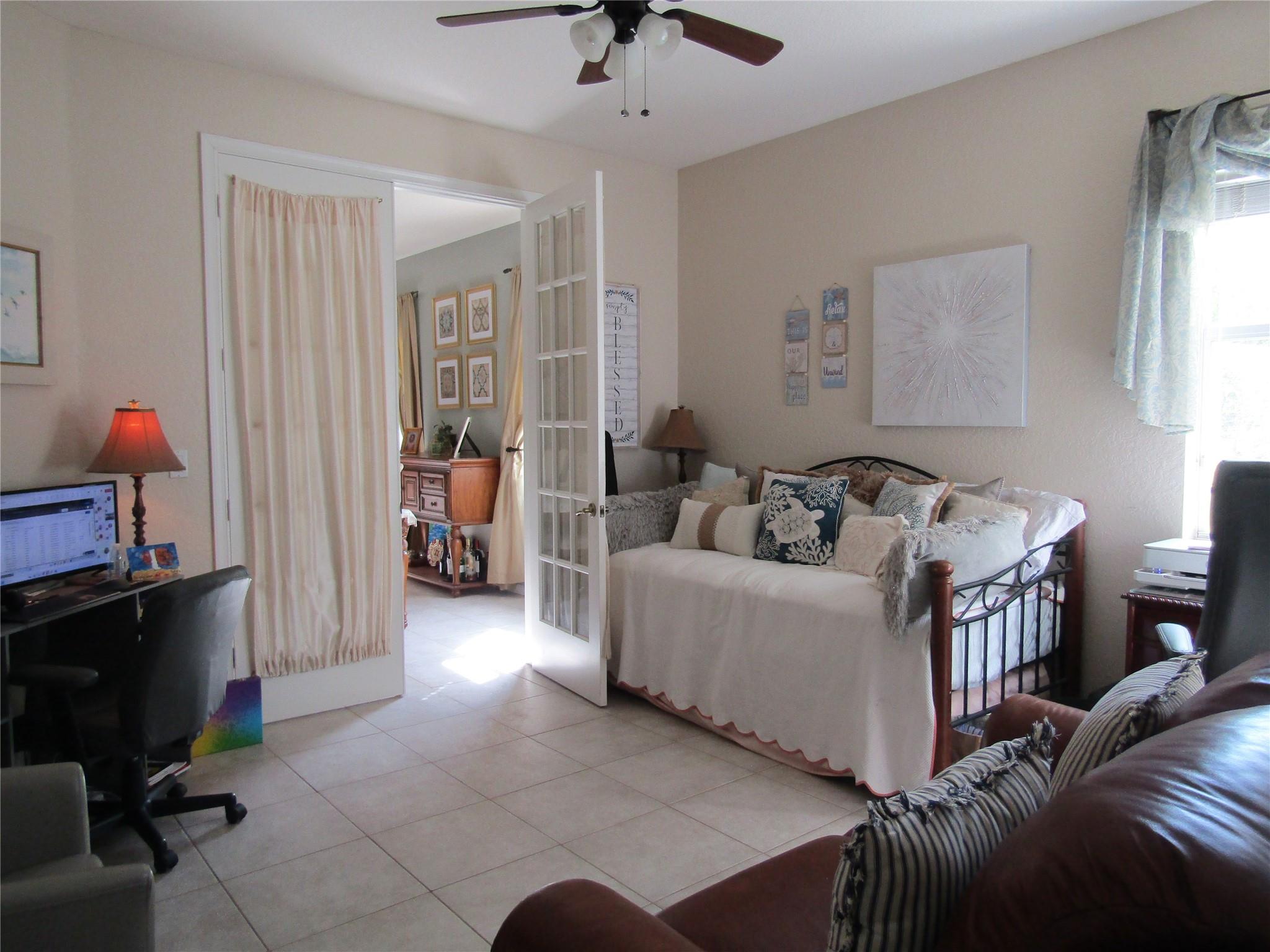 Pastelle - The Oaks - Residential Lease