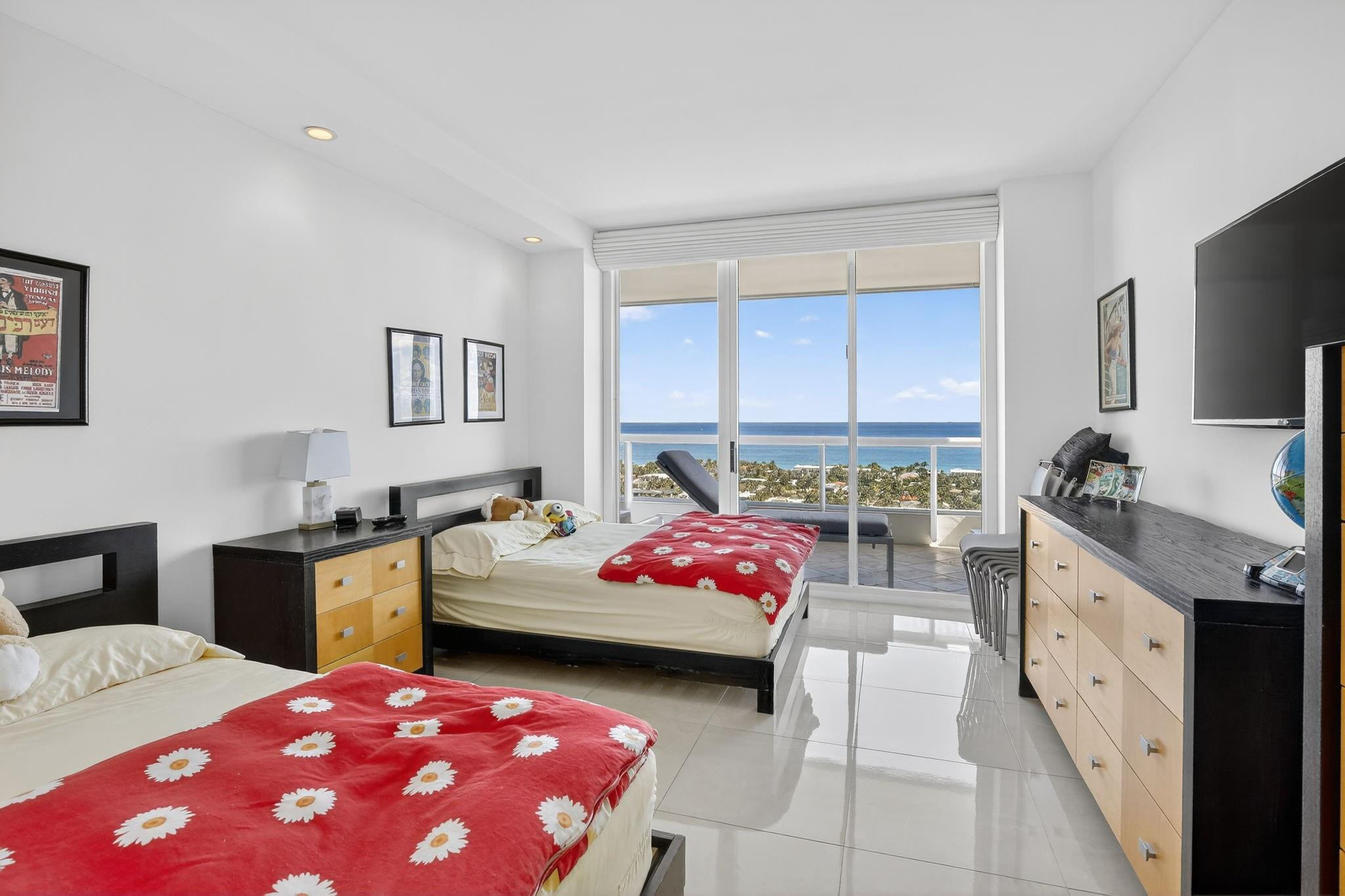 ATLANTIC II AT THE POINT - Residential