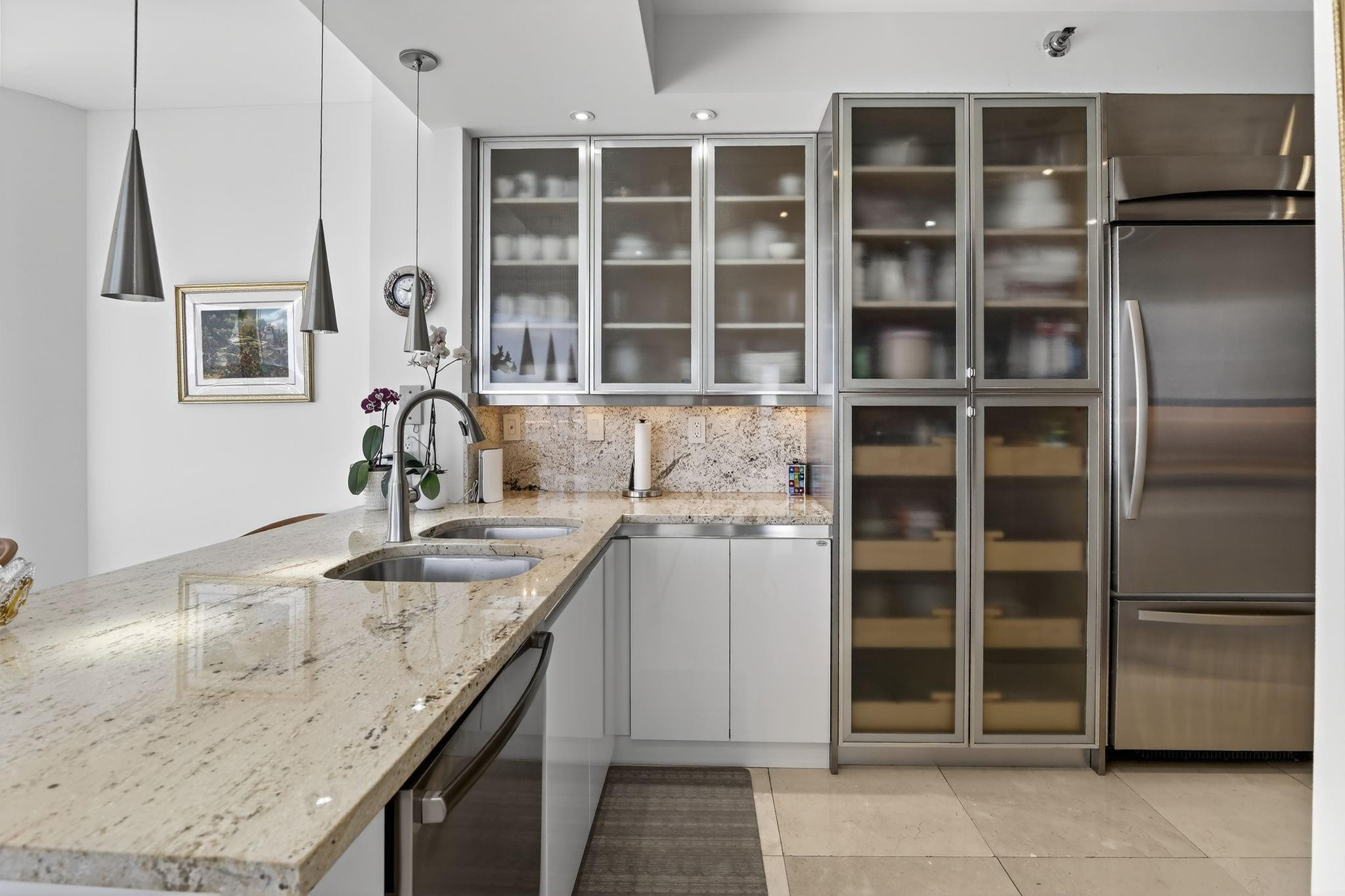 ATLANTIC II AT THE POINT - Residential