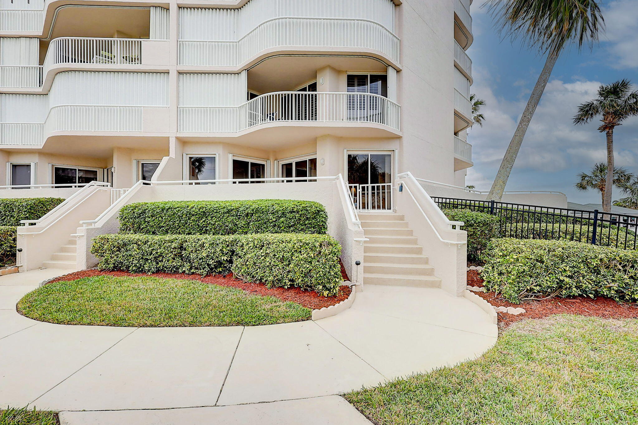 SEAWARD AT ATLANTIC VIEW CONDOMINIUM - Residential