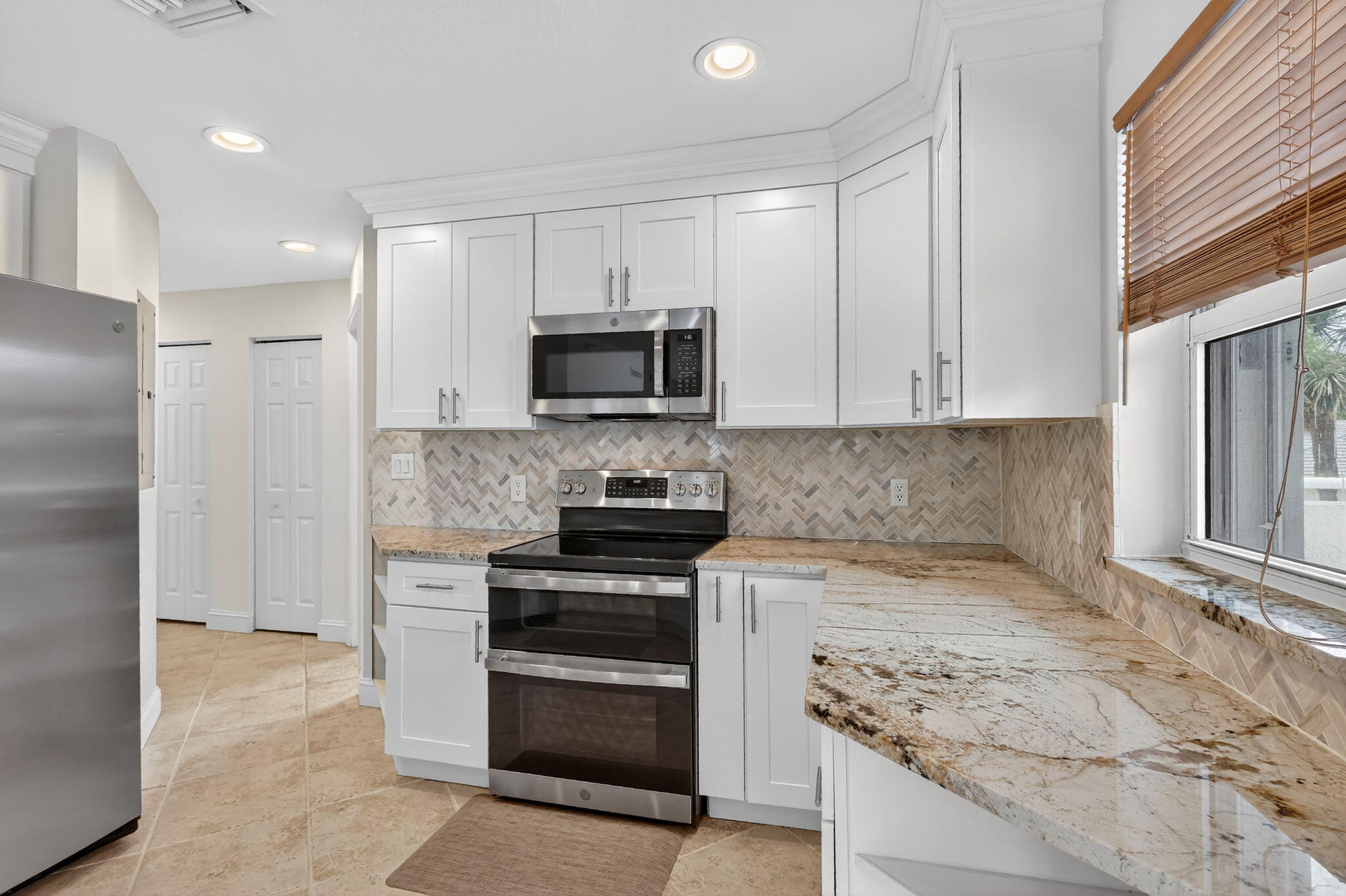 SEAWARD AT ATLANTIC VIEW CONDOMINIUM - Residential