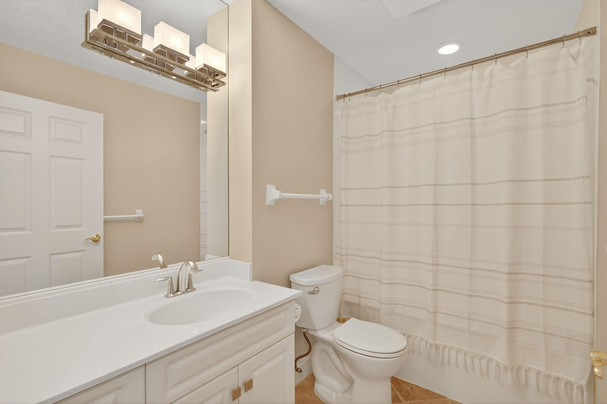 SEAWARD AT ATLANTIC VIEW CONDOMINIUM - Residential