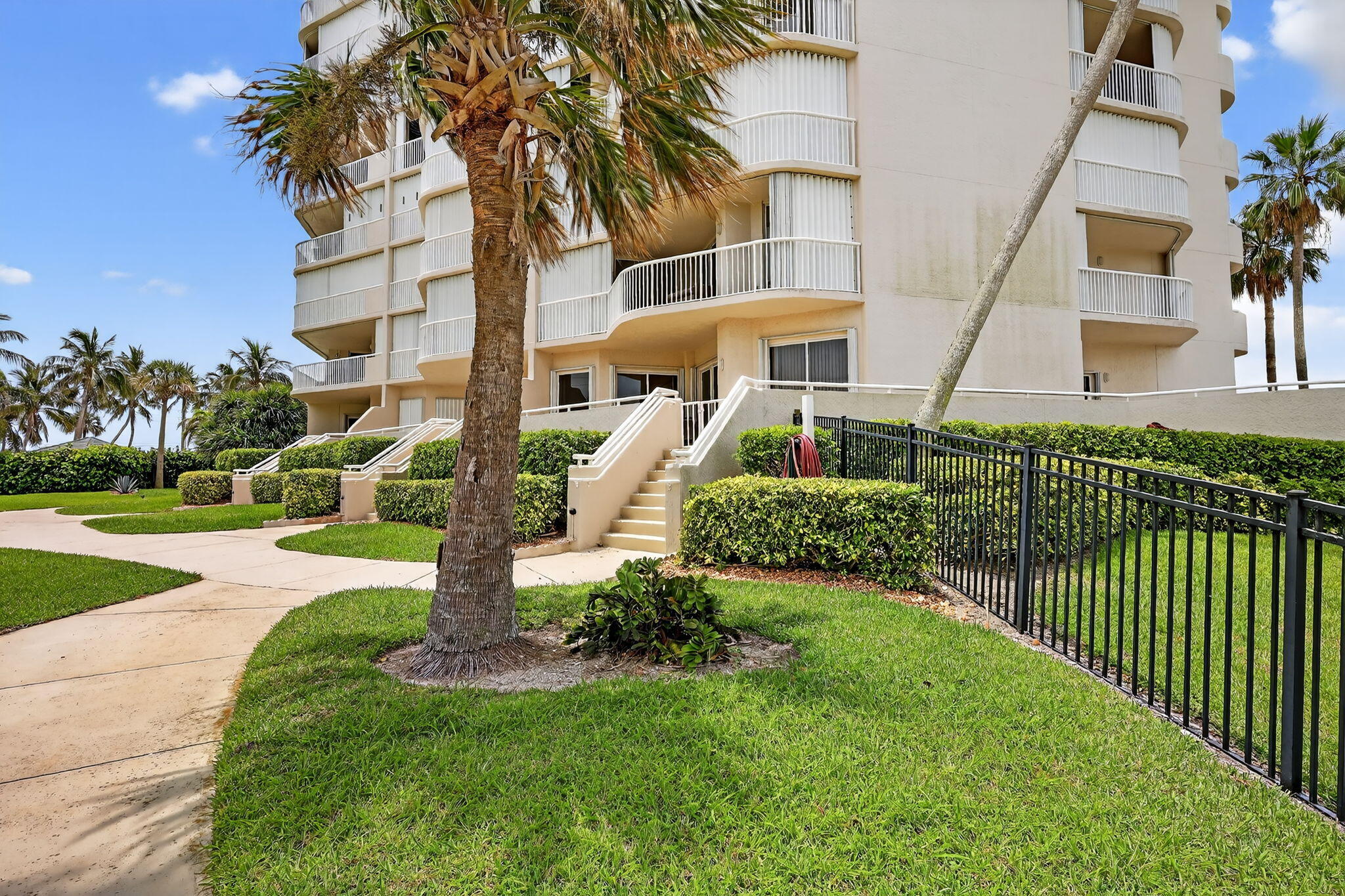 SEAWARD AT ATLANTIC VIEW CONDOMINIUM - Residential