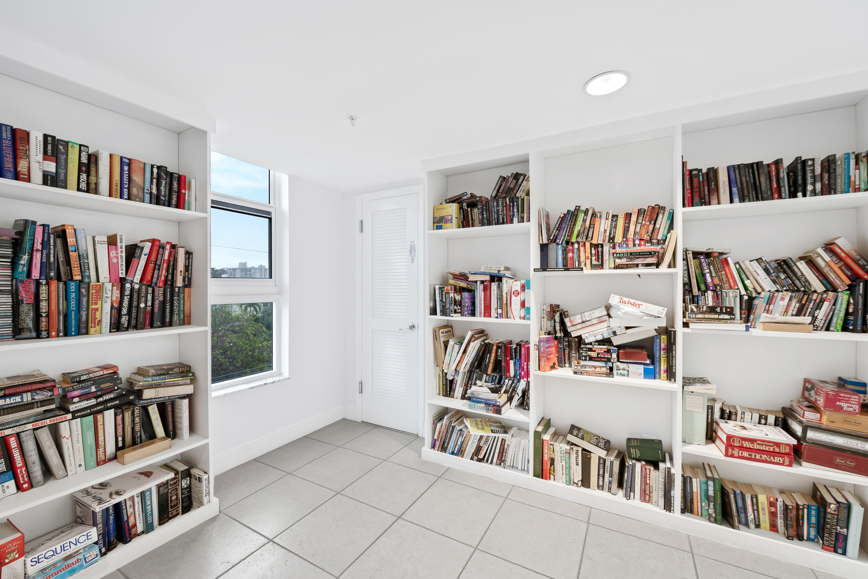 INTRACOASTAL TOWER - Residential