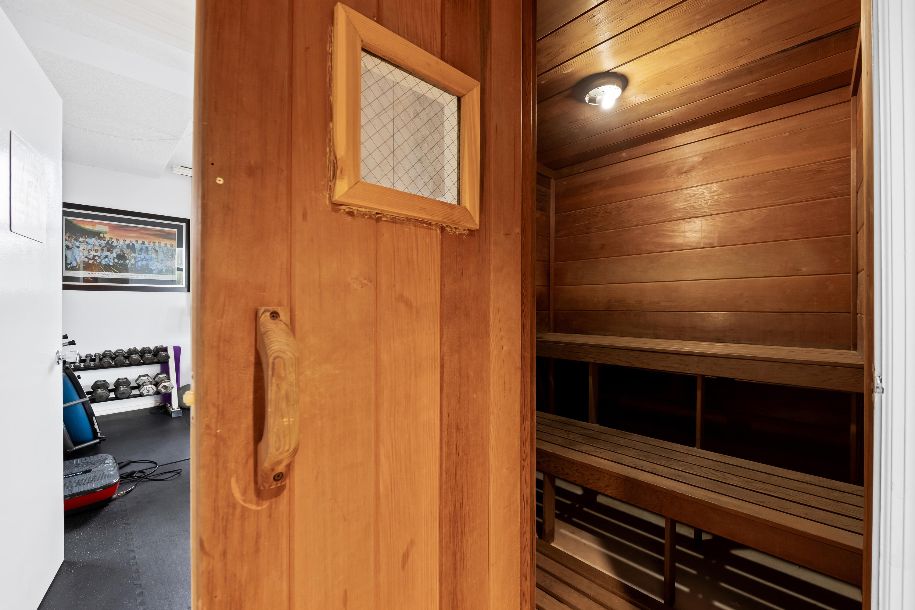 INTRACOASTAL TOWER - Residential