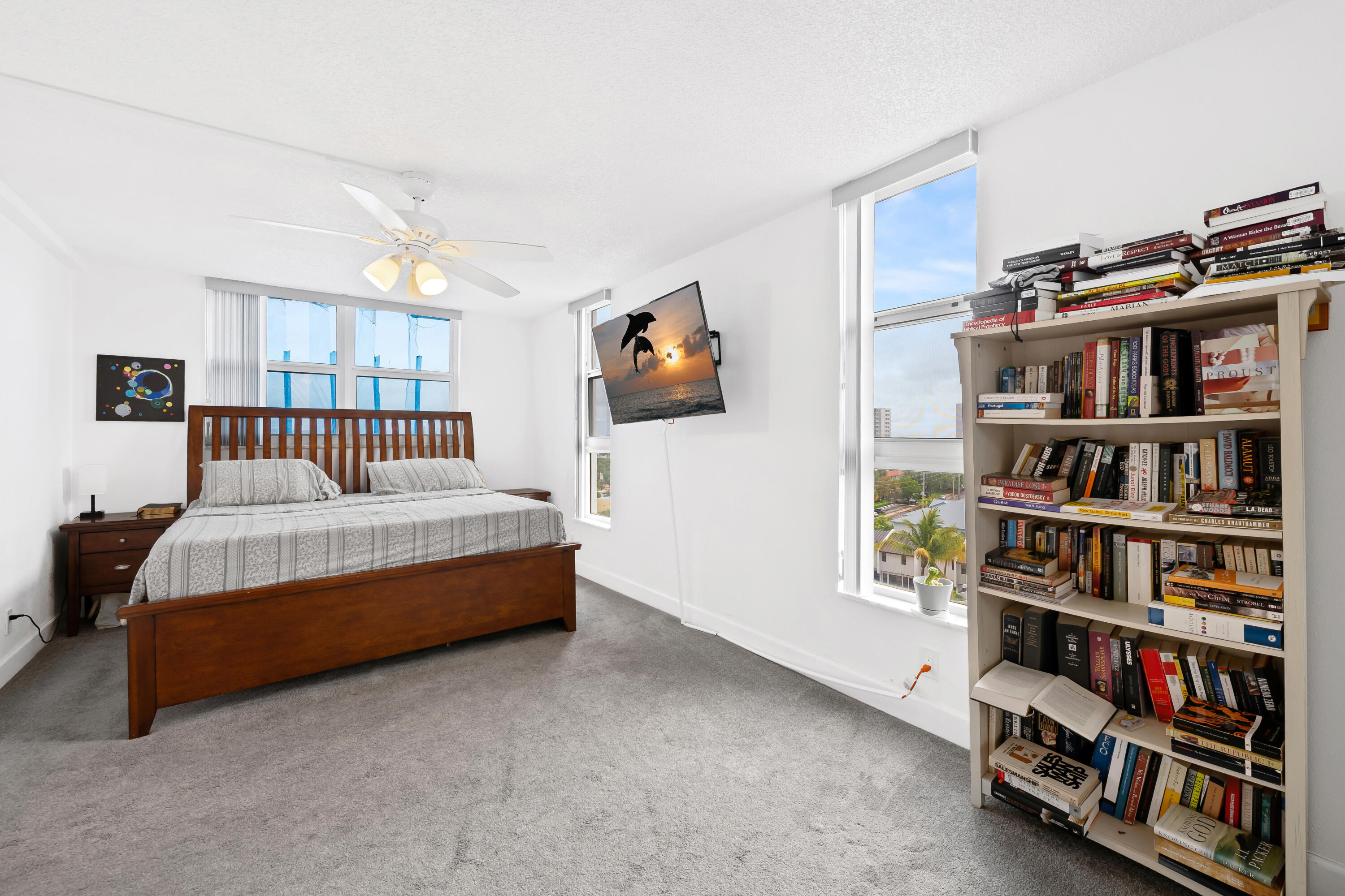 INTRACOASTAL TOWER - Residential