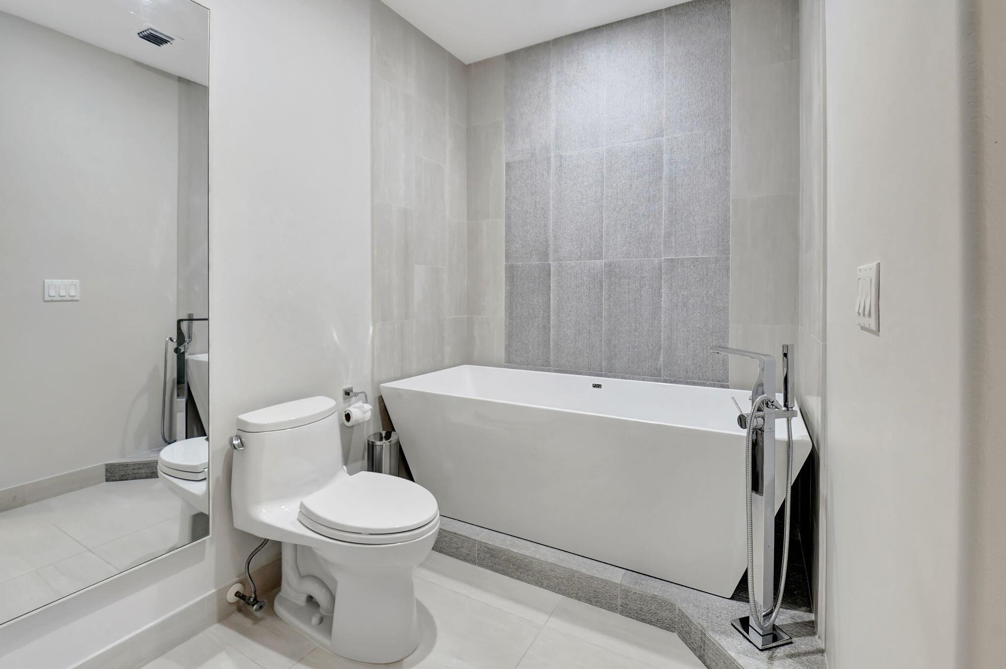 Bridgepointe - Residential