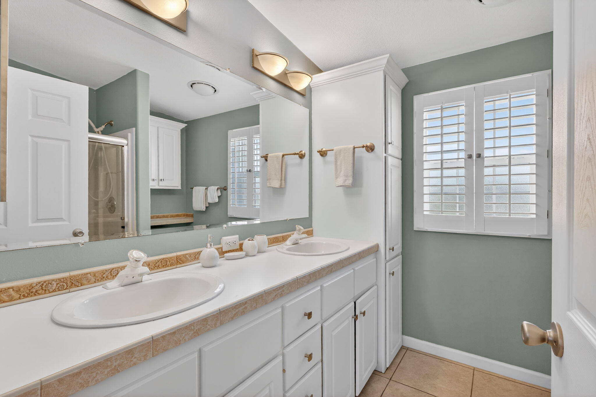 OCEAN RESORTS COOPERATIVE - Residential