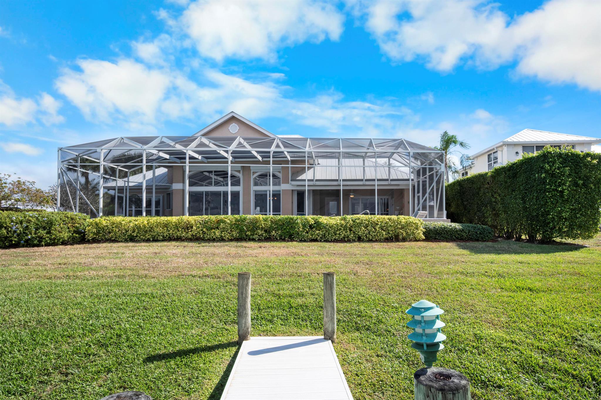 RIVER VISTA SUBDIVISION R - Residential