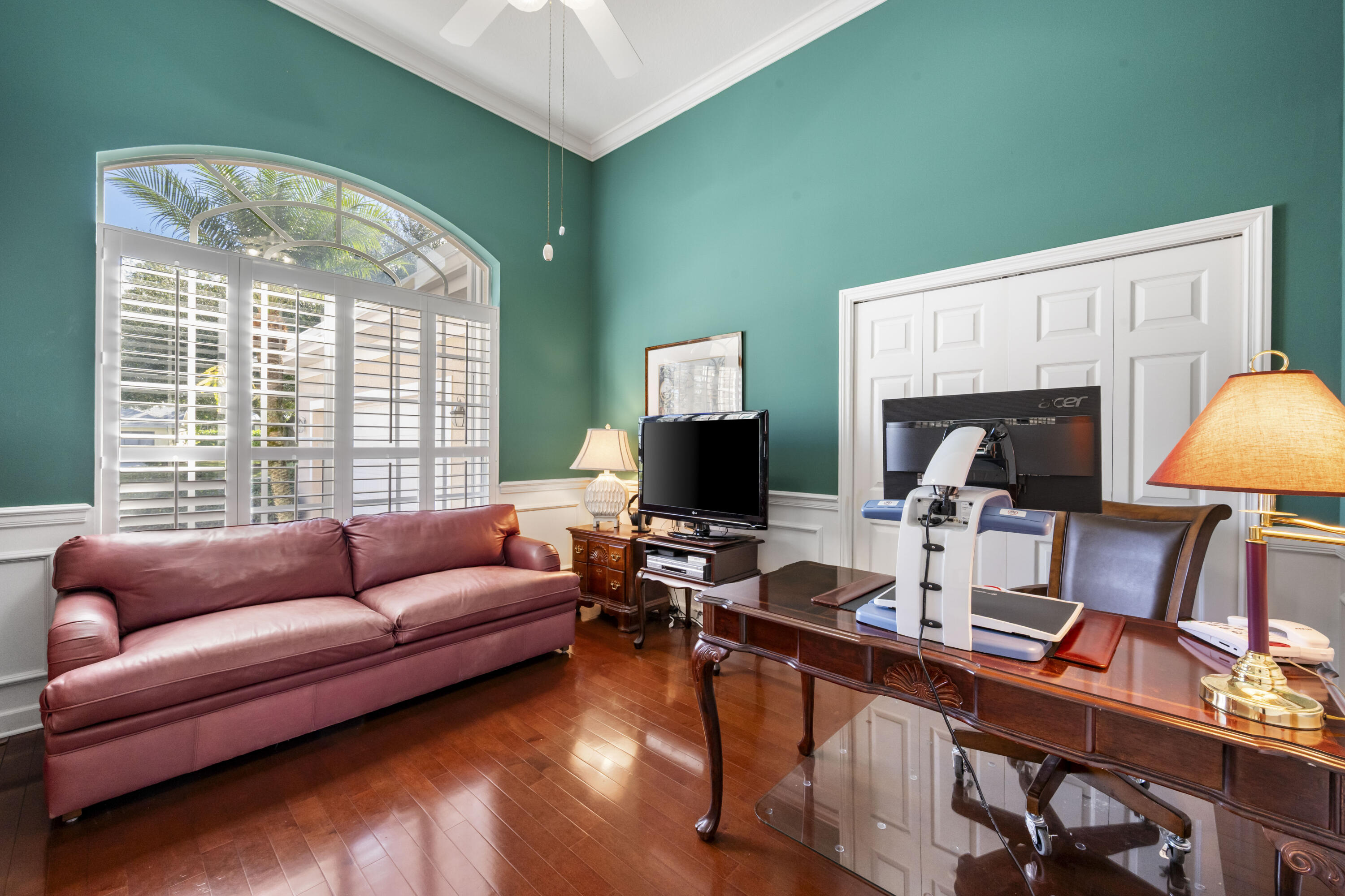 RIVER VISTA SUBDIVISION R - Residential