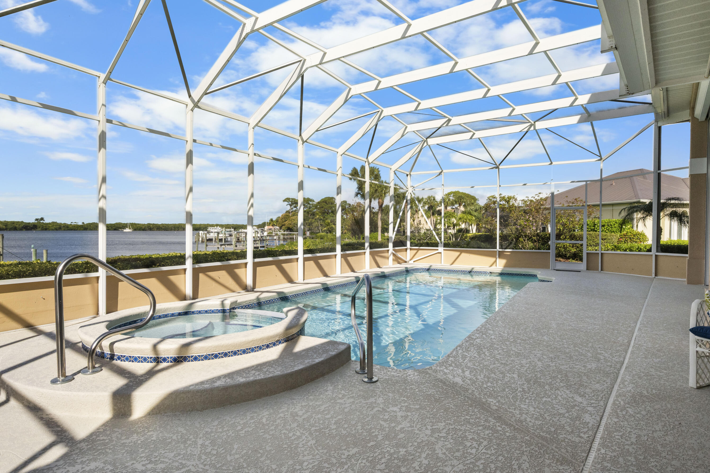 RIVER VISTA SUBDIVISION R - Residential