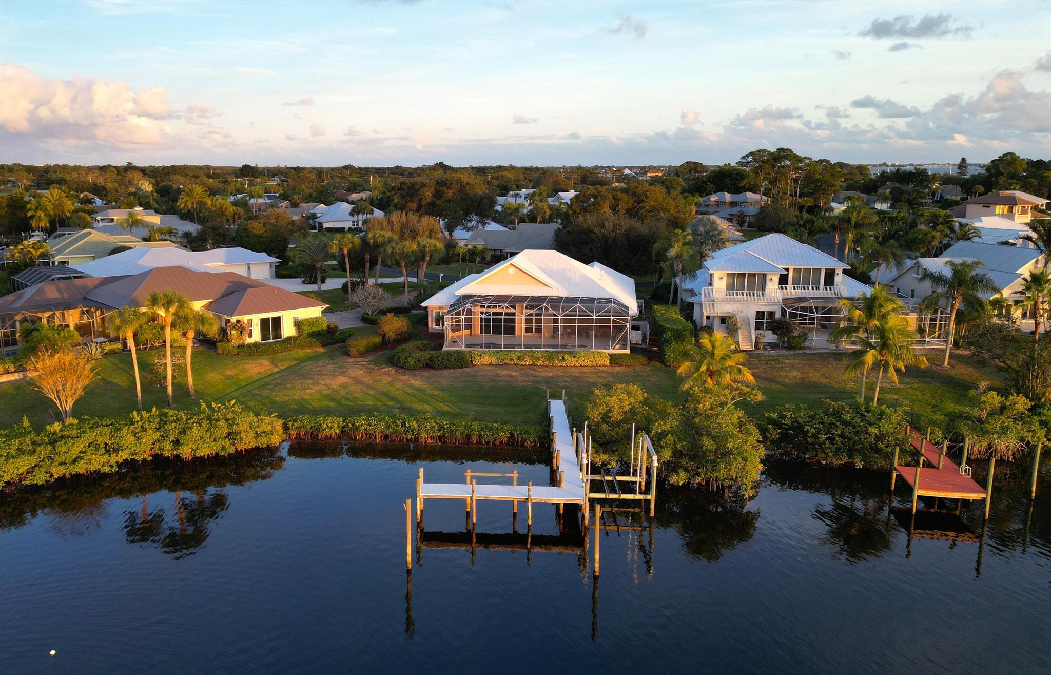 RIVER VISTA SUBDIVISION R - Residential