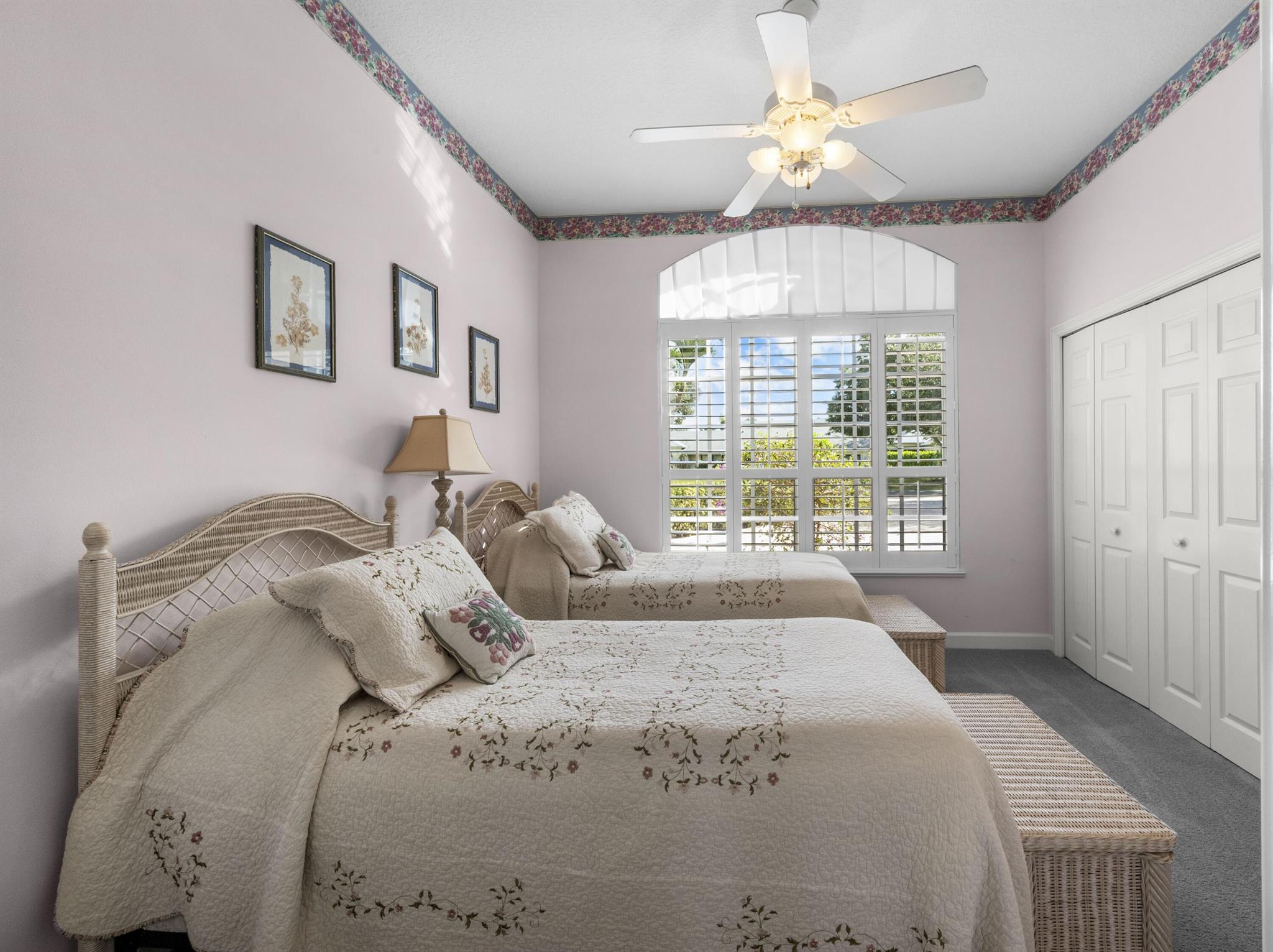 RIVER VISTA SUBDIVISION R - Residential