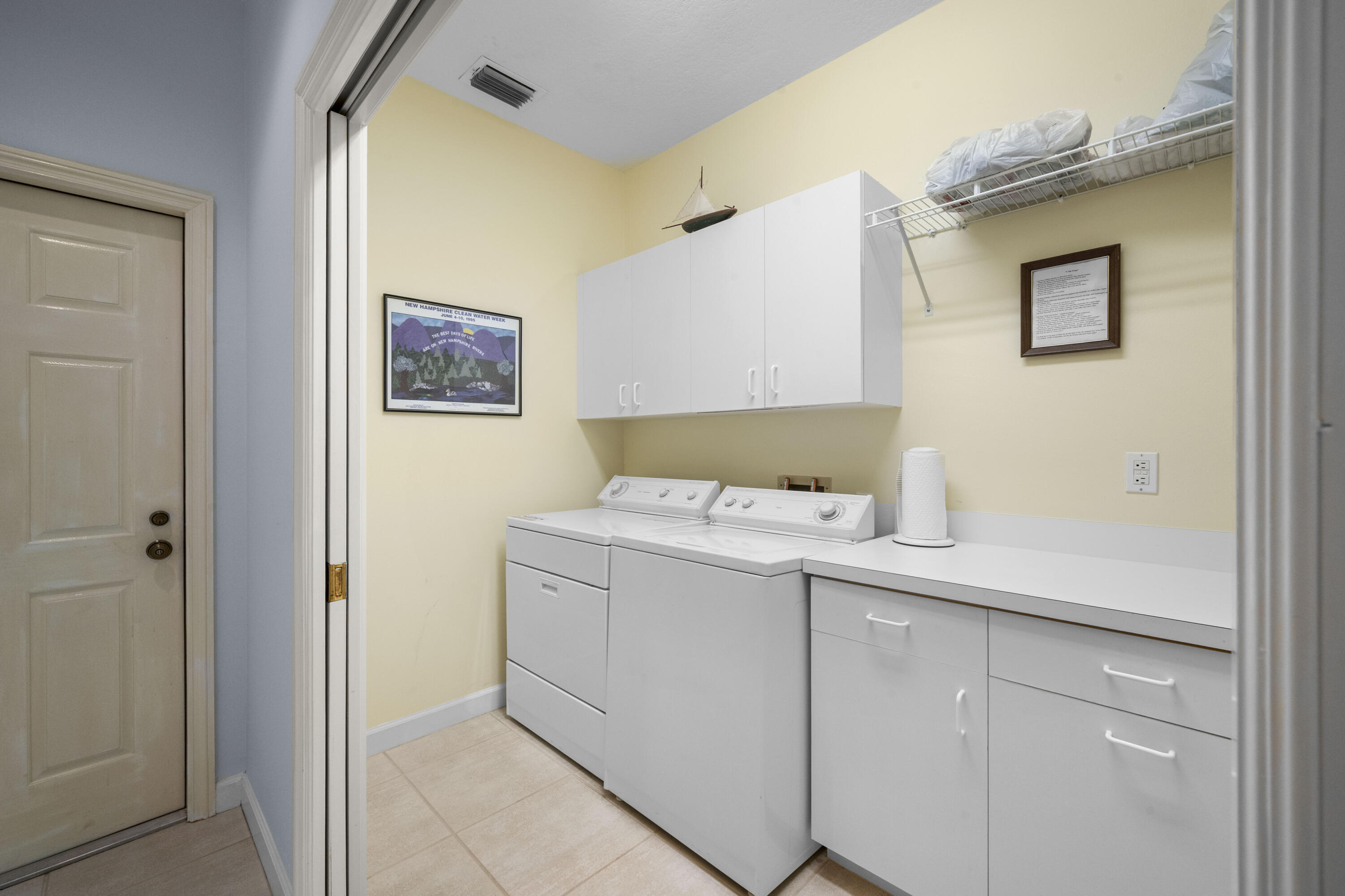 RIVER VISTA SUBDIVISION R - Residential