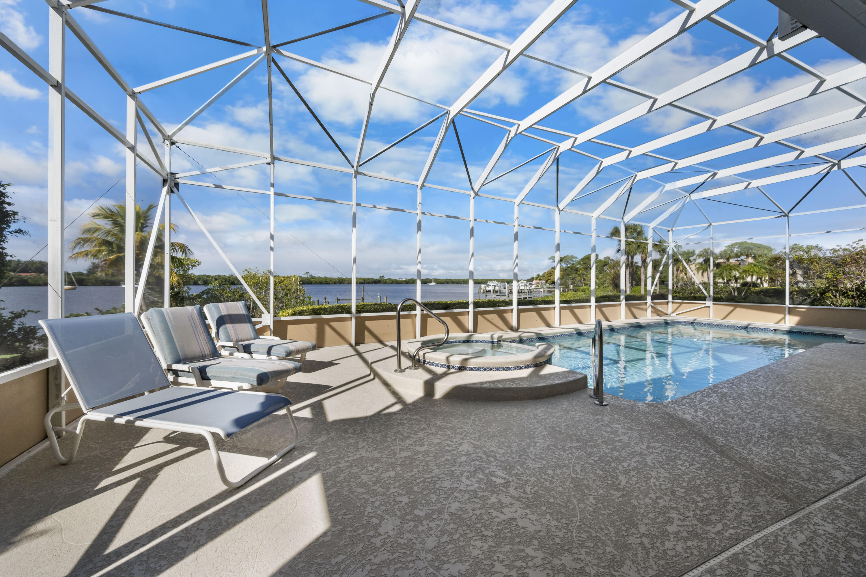 RIVER VISTA SUBDIVISION R - Residential