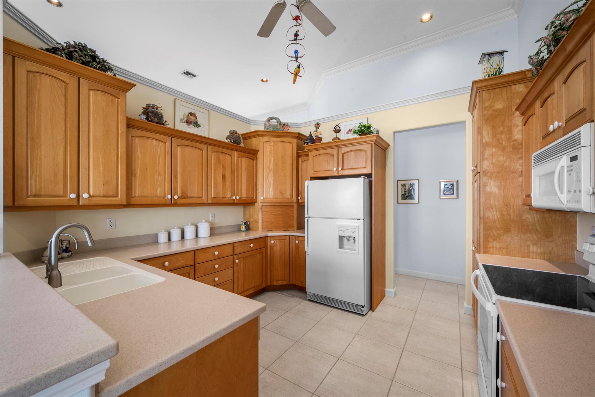 RIVER VISTA SUBDIVISION R - Residential