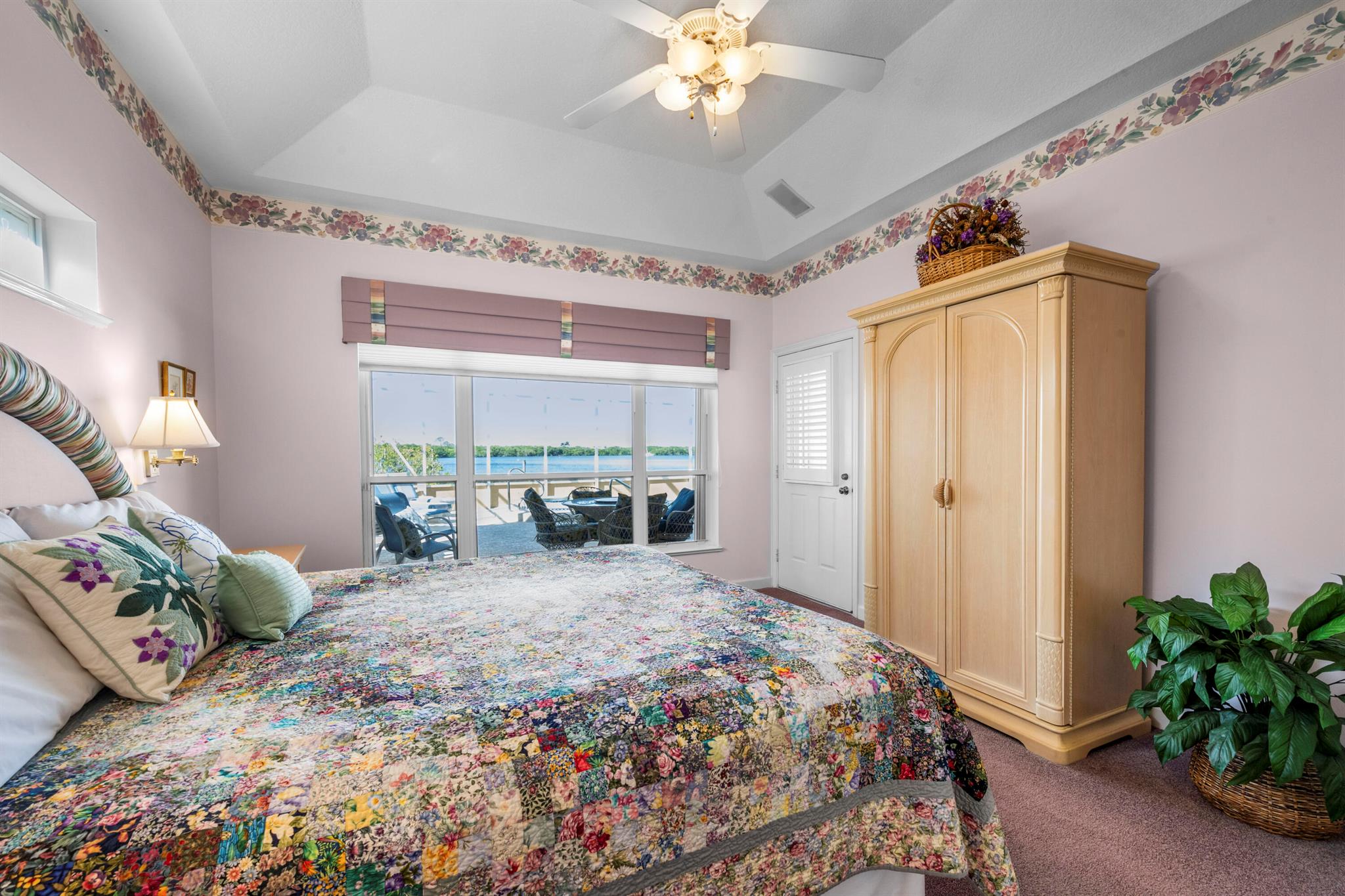 RIVER VISTA SUBDIVISION R - Residential