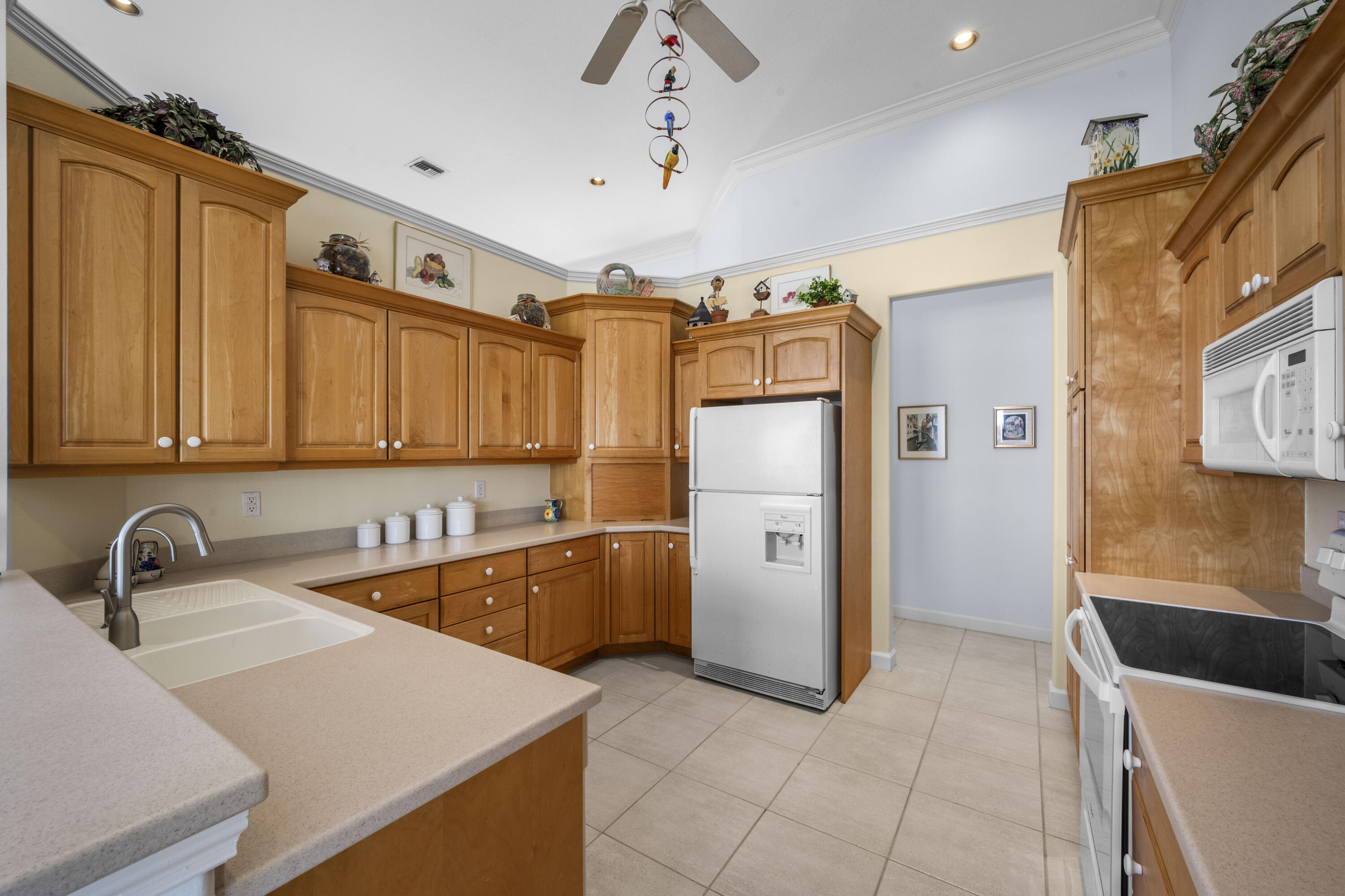 RIVER VISTA SUBDIVISION R - Residential