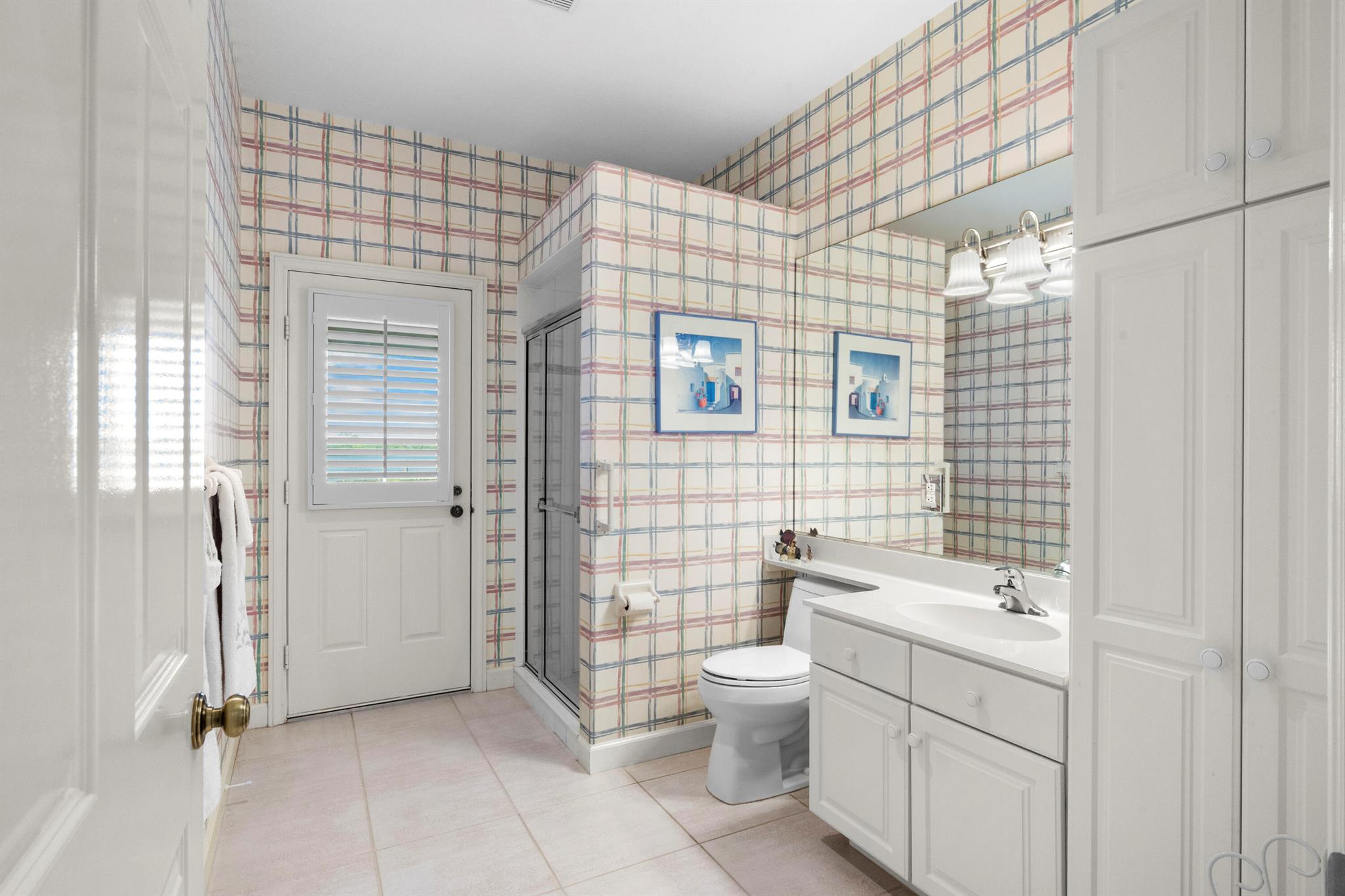 RIVER VISTA SUBDIVISION R - Residential