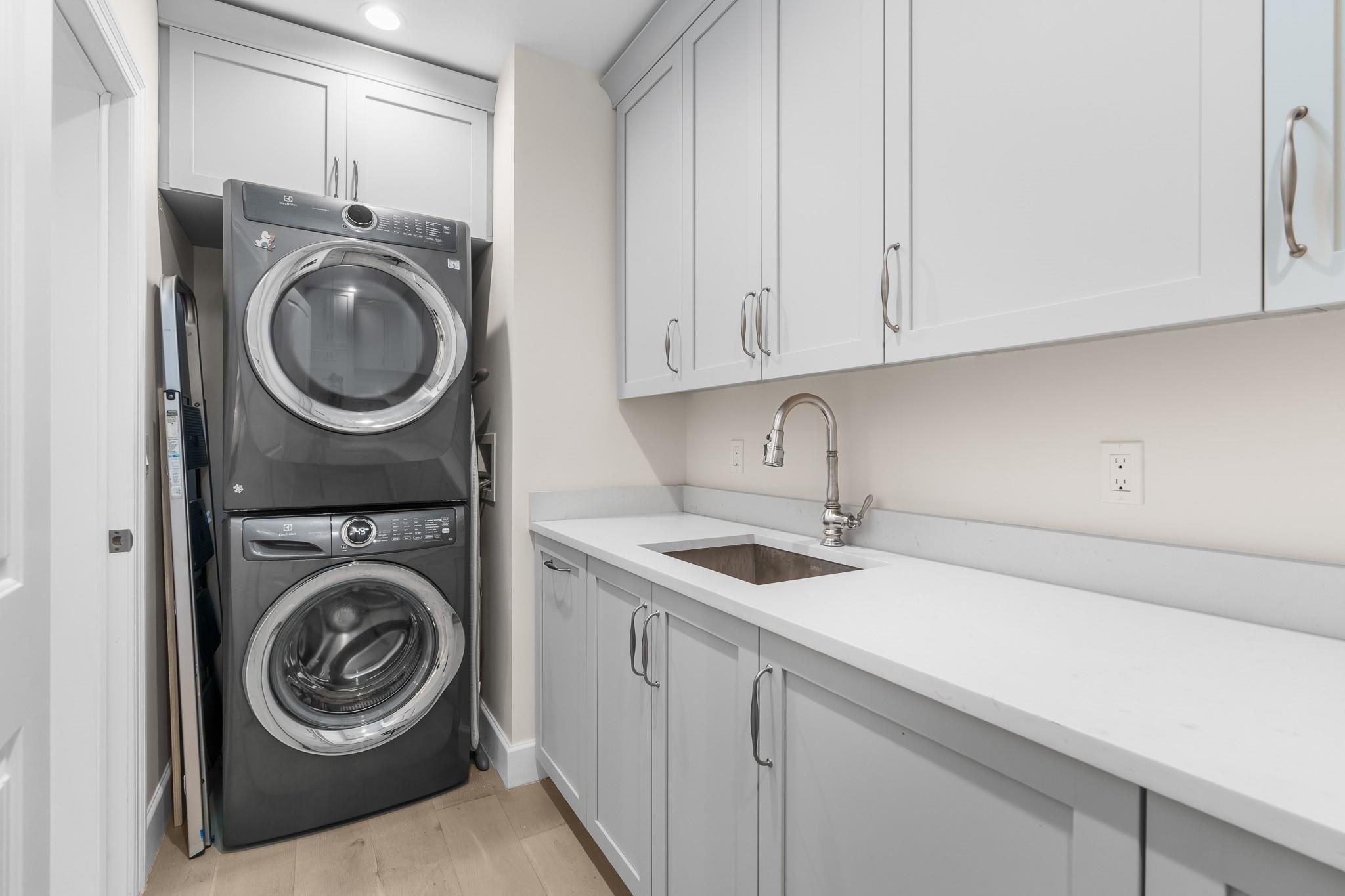 VICTORIA PARK - Residential