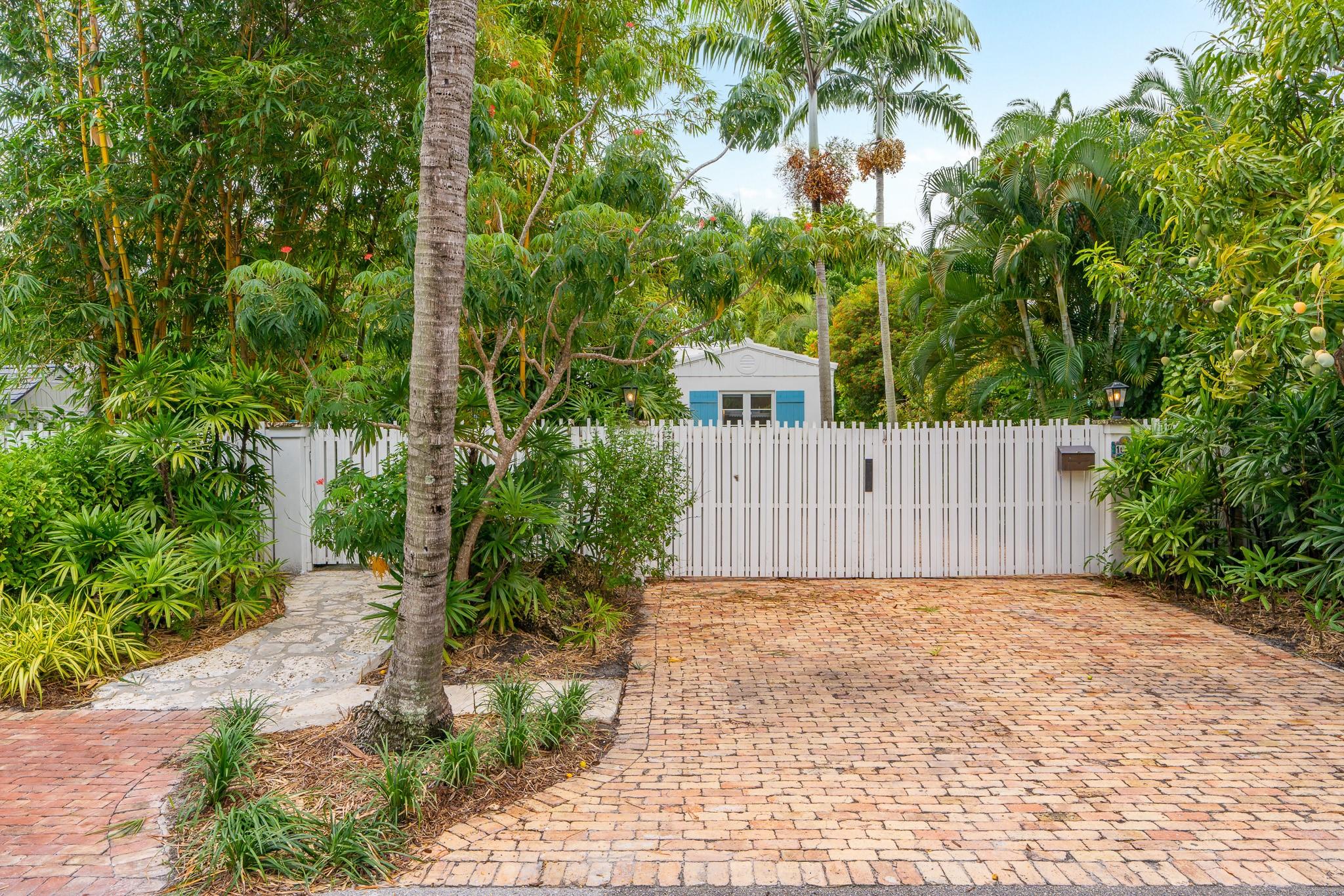 VICTORIA PARK - Residential