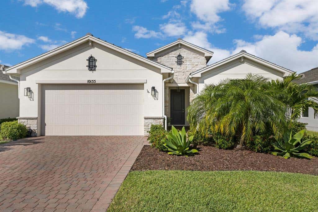 Photo of 10155 SW Indian Lilac Trail, Port Saint Lucie, FL 34987 (MLS # R10702678)