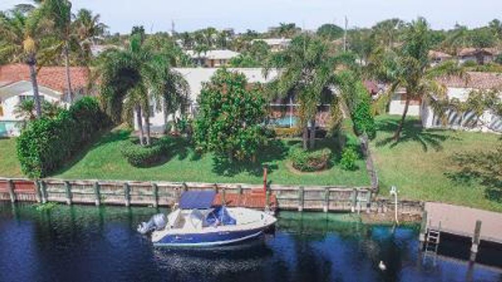 Photo of 1614 Juno Isles Boulevard, North Palm Beach, FL 33408 (MLS # R10702807)