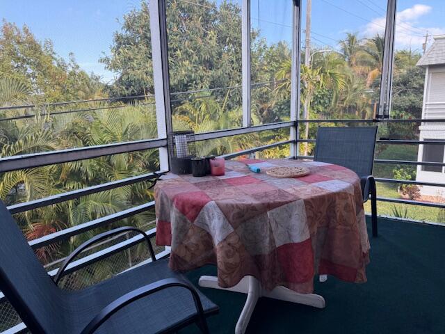 MURRY HILLS APT BLDG CONDO - Residential