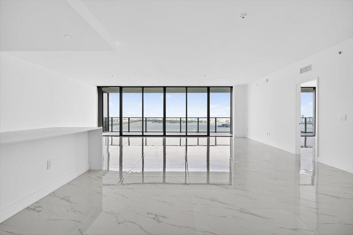 Aria Reserve Miami - Residential