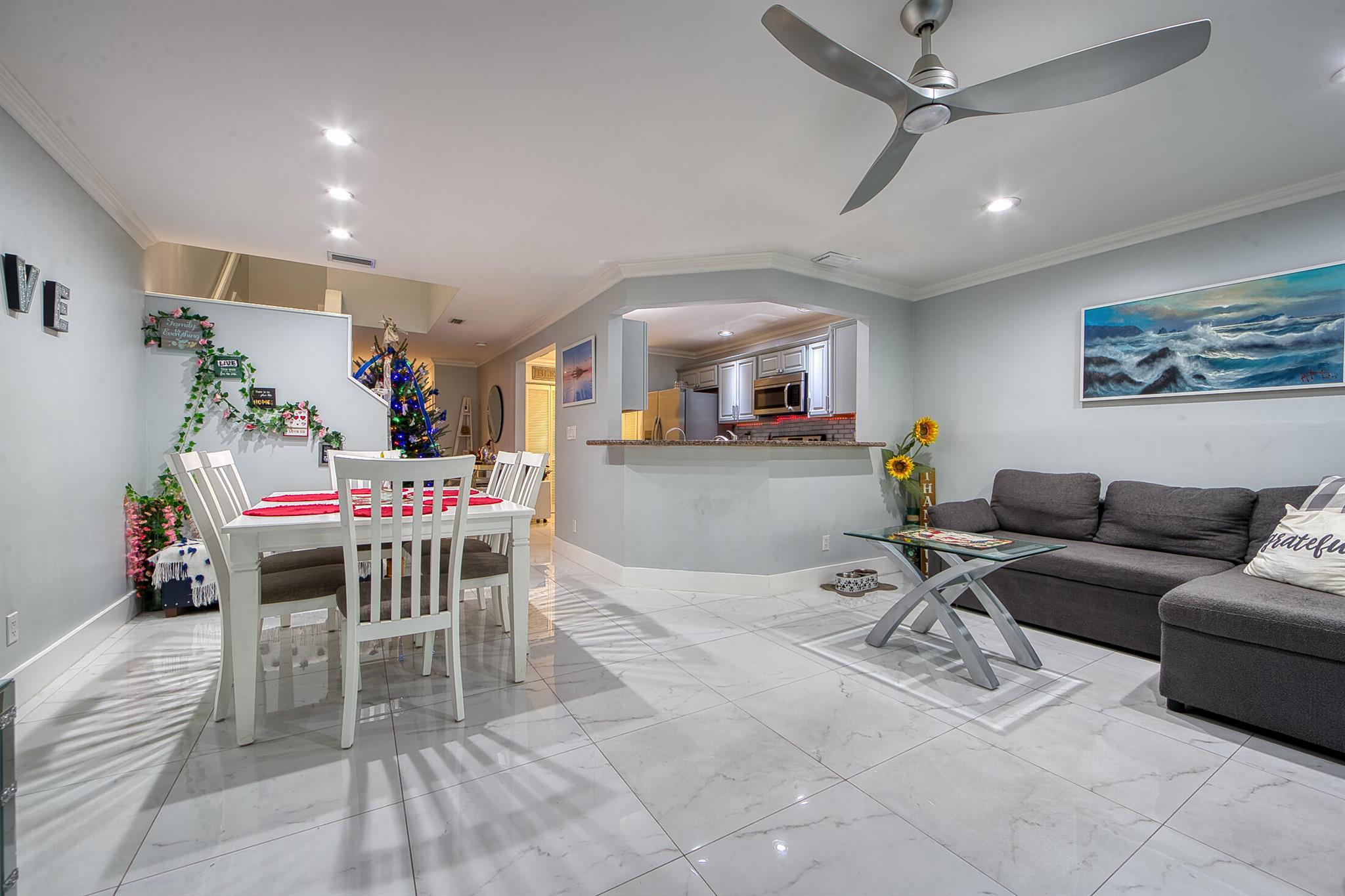 5235 Sapphire Valley