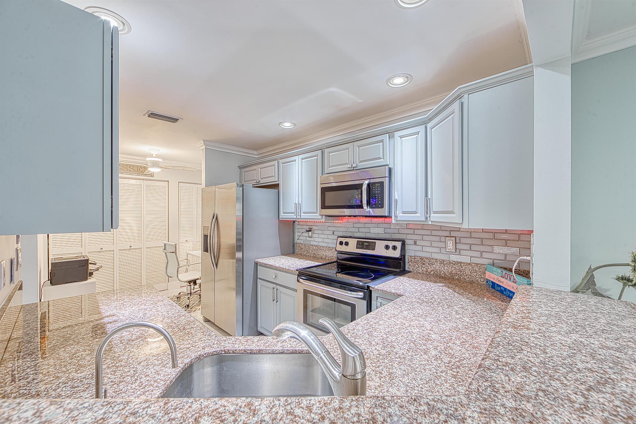 5235 Sapphire Valley