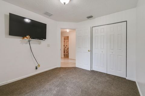 listing image 42