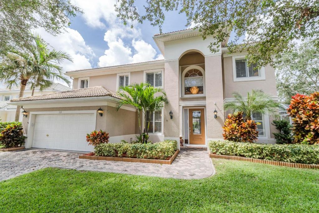 Photo of 520 Quail Point, Jupiter, FL 33458 (MLS # R10924062)