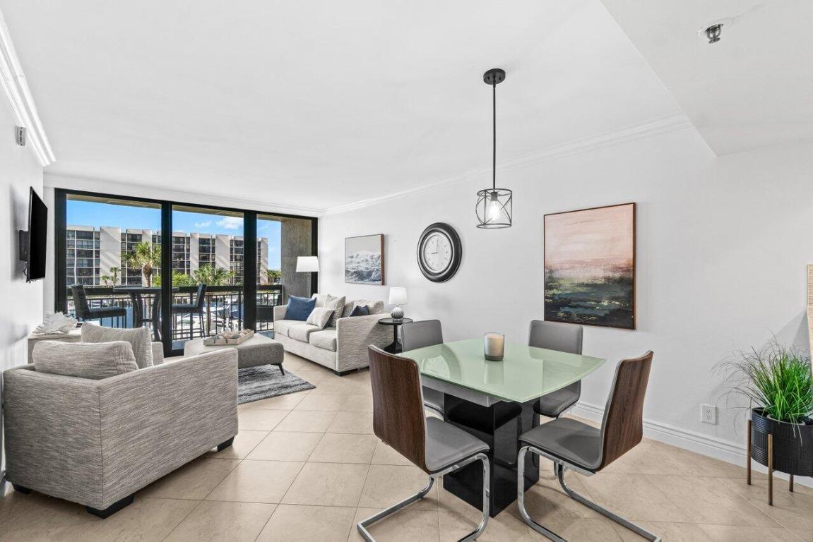 2707 N Ocean Boulevard 301-D