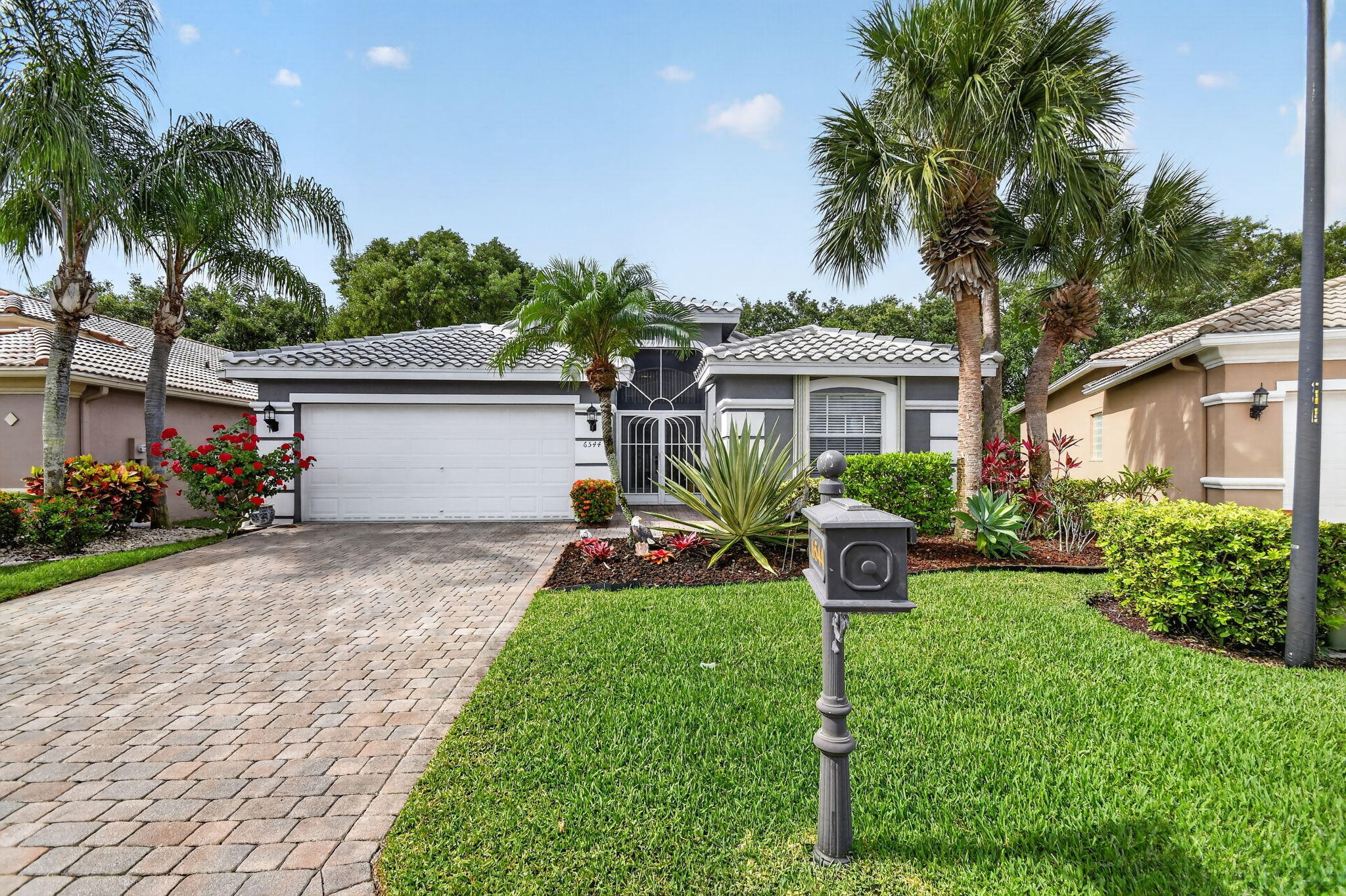 TOWNE PARK TR J - Residential