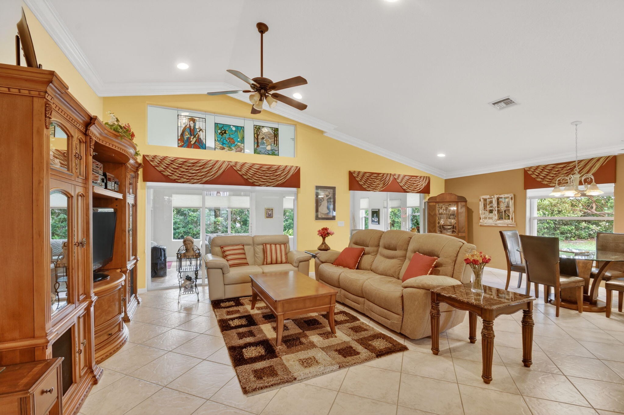 TOWNE PARK TR J - Residential