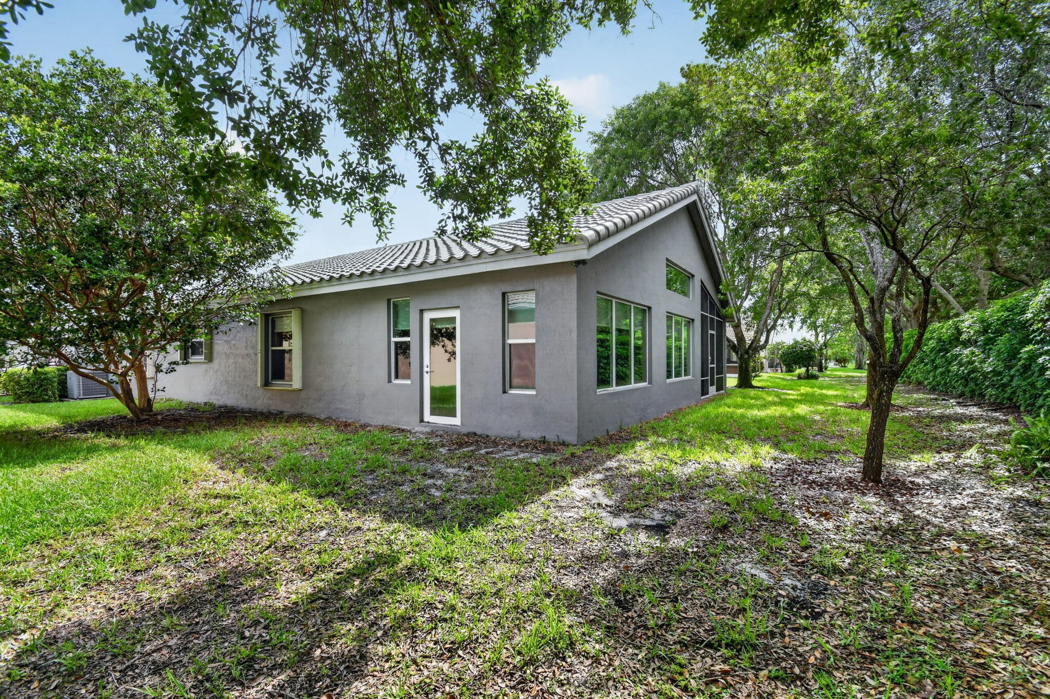 TOWNE PARK TR J - Residential