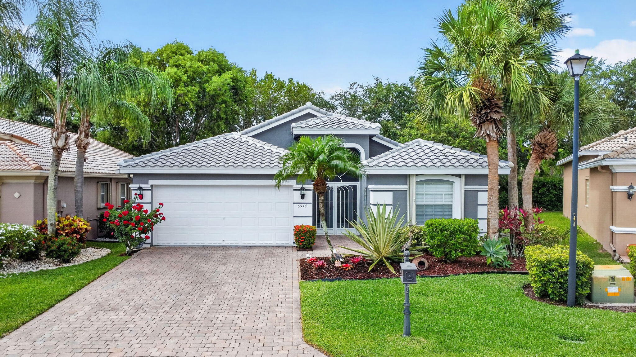 TOWNE PARK TR J - Residential
