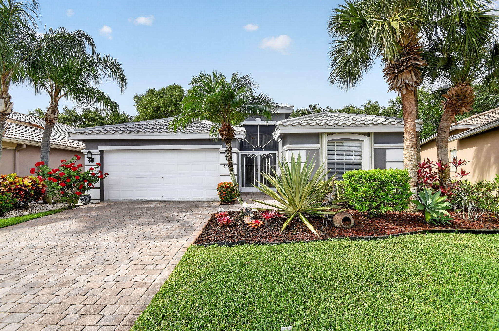 TOWNE PARK TR J - Residential
