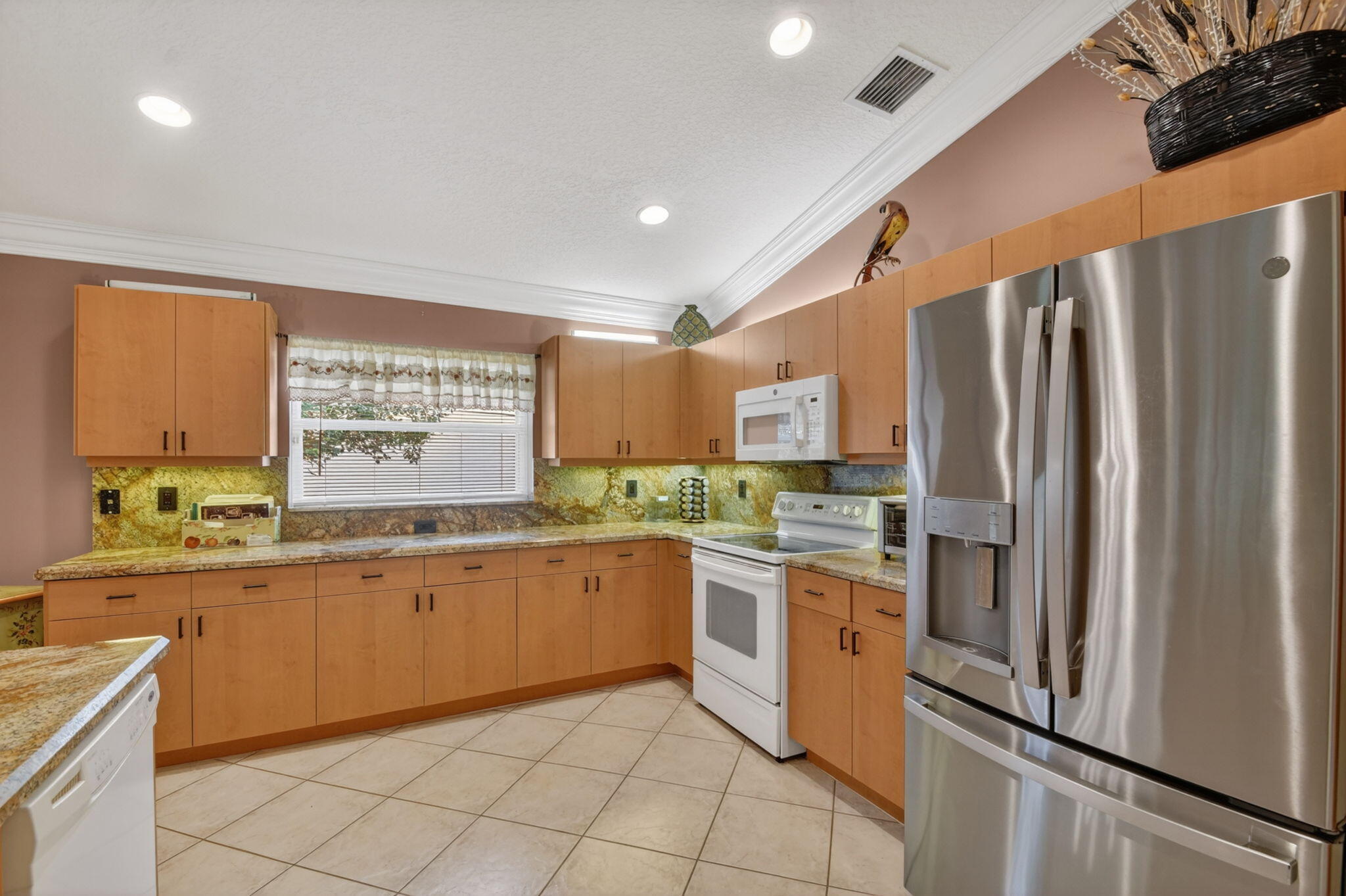 TOWNE PARK TR J - Residential