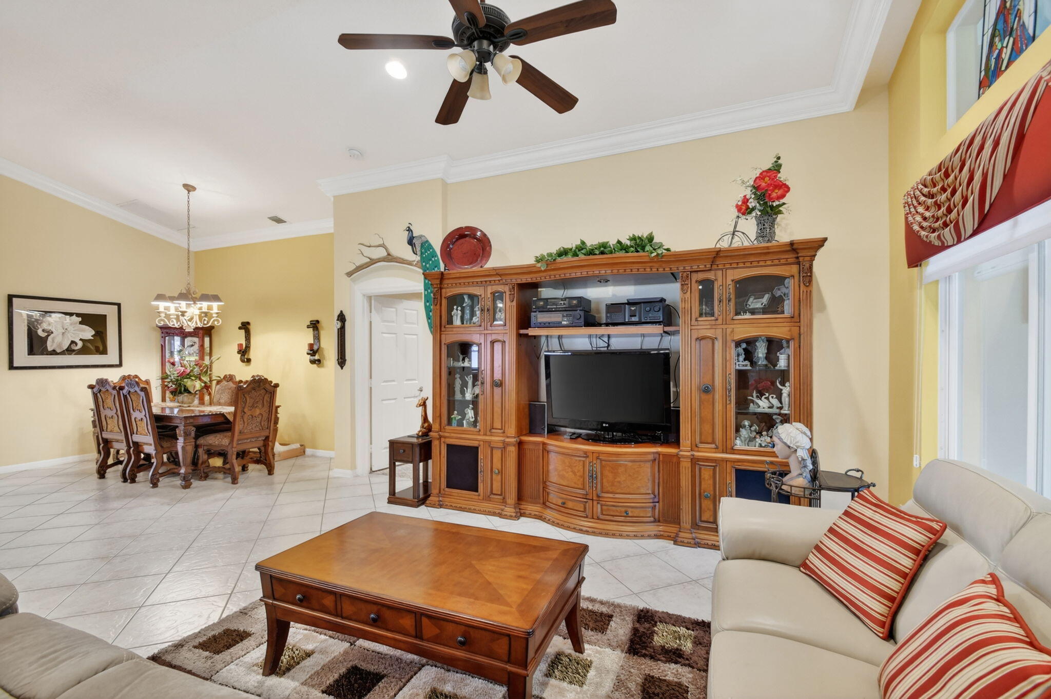 TOWNE PARK TR J - Residential