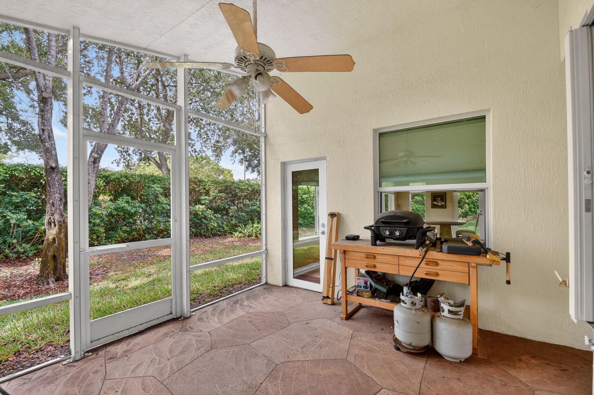 TOWNE PARK TR J - Residential