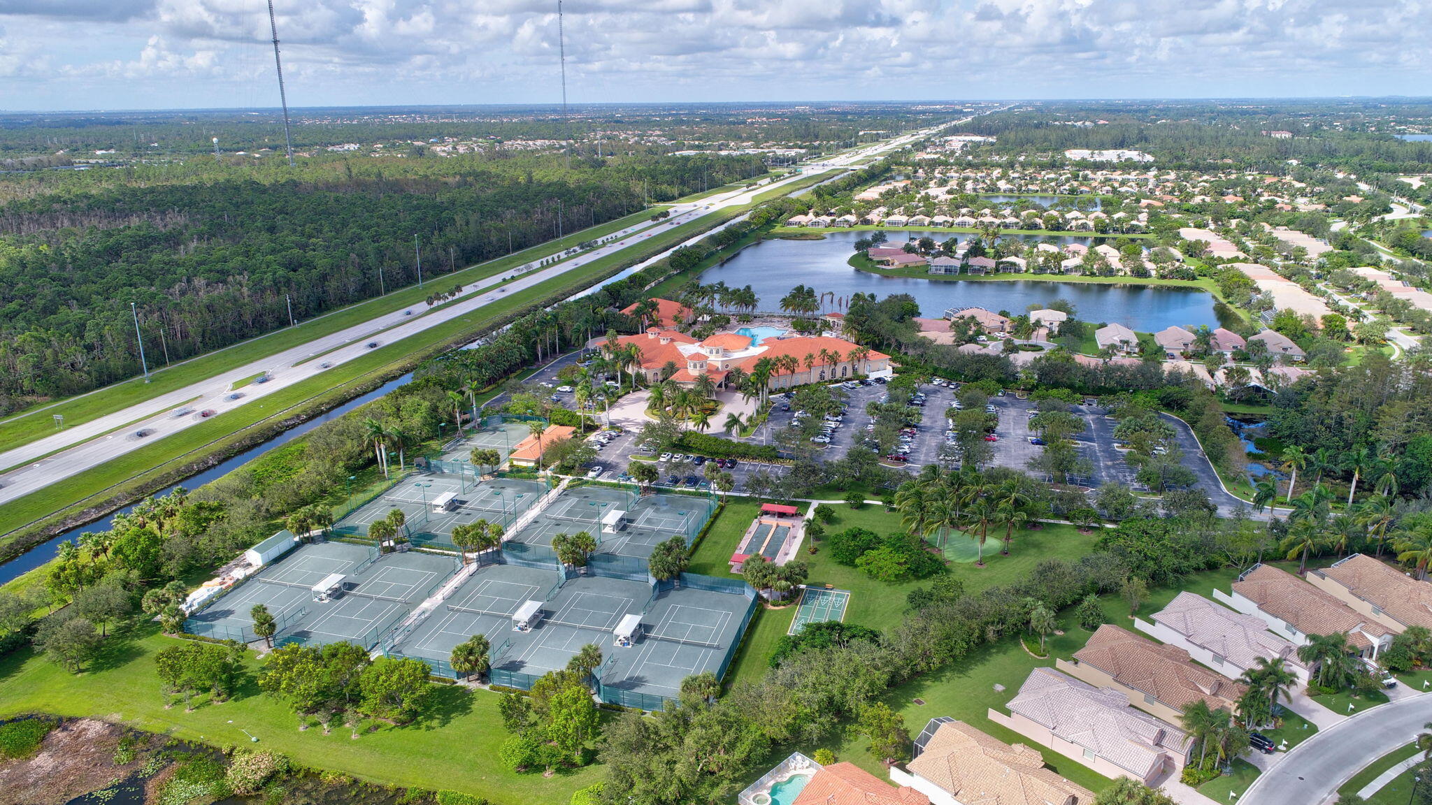 TOWNE PARK TR J - Residential